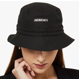 Jacquemus Le Bob Gadjo Black Bucket Hat 56
